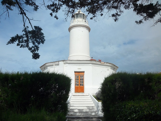 72- Faro Río Negro visto de frente 23-10-16.JPG