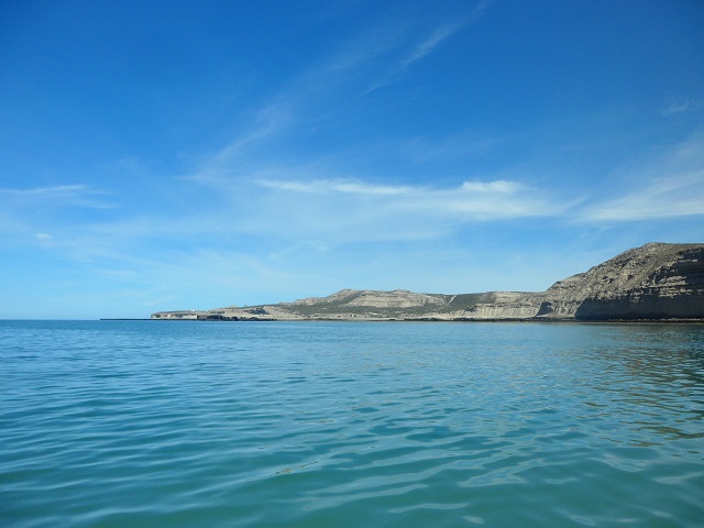 21- Por el golfo en búsqueda de ballenas 27-10-16 (2).JPG