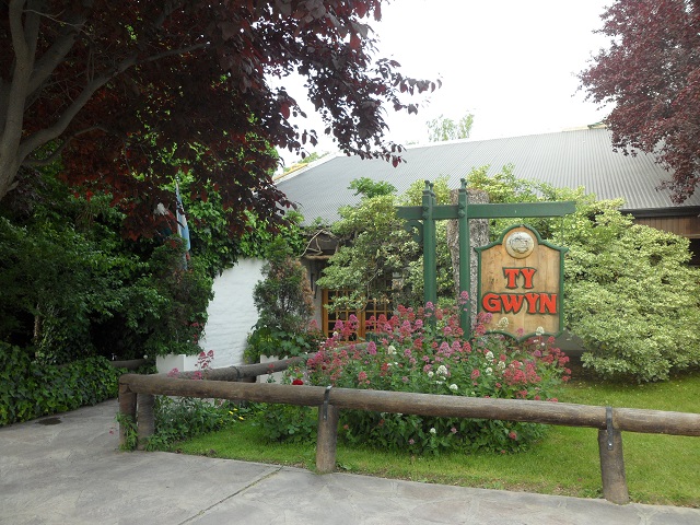 37- Visitando Gaiman 28-10-16 (7).JPG