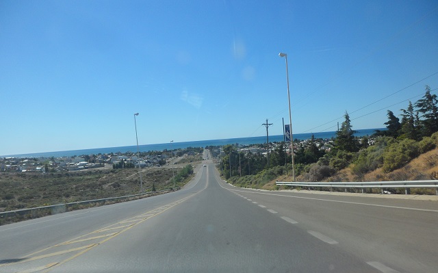 7- Subiendo el cerro y vista de R.Tilli 1-11-16 (2).JPG