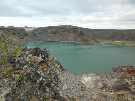 4- LAGUNA AZUL en el cráter de 1 volcán apagado 11-11-16 (4).JPG