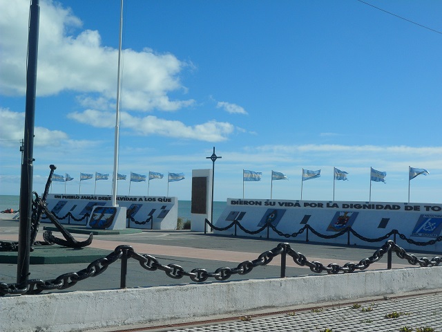 18- Costanera de RIO GRANDE- Plaza Héroes Malvinas 14-11-16 (2).JPG