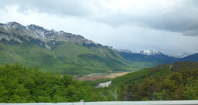 22- Camino a USHUAIA Paso Garibaldi 14-11-16 (7).JPG