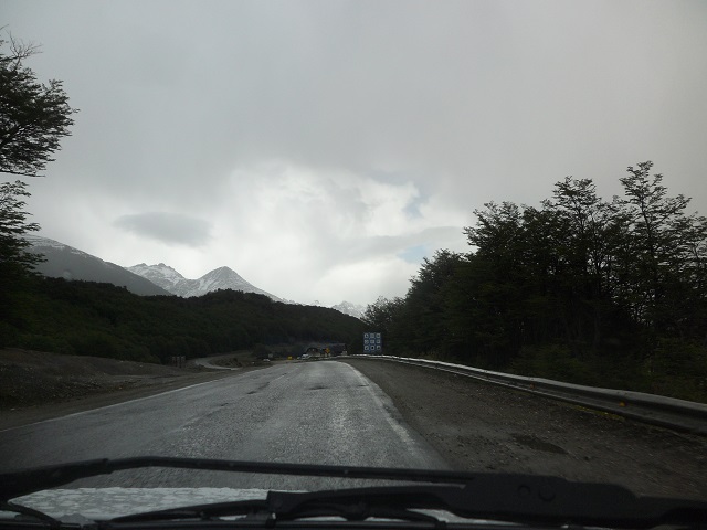 23- Camino a USHUAIA empezó a llover hielo 14-11-6 (4).JPG