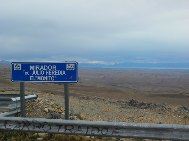 2- Mirador en el camino a CALAFATE 17-11-16 (1).JPG